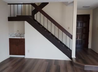 1000 E Windsor Rd APT 4, Glendale, CA 91205