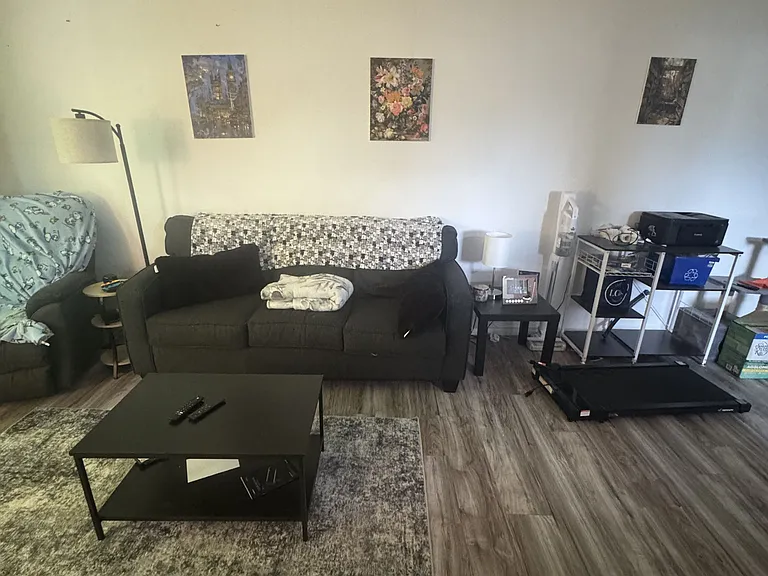 580 Gavin Ct #1 — Photo 5