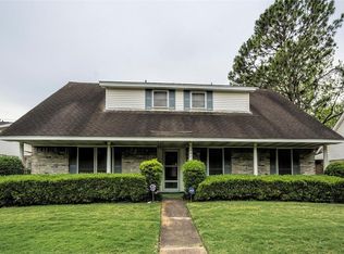 8923 Stroud Dr, Houston, TX 77036