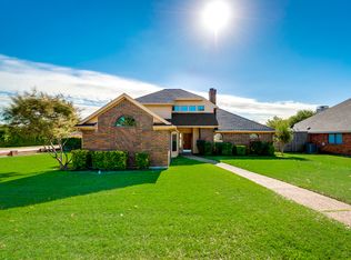 1101 Shawnee Trl, Carrollton, TX 75007