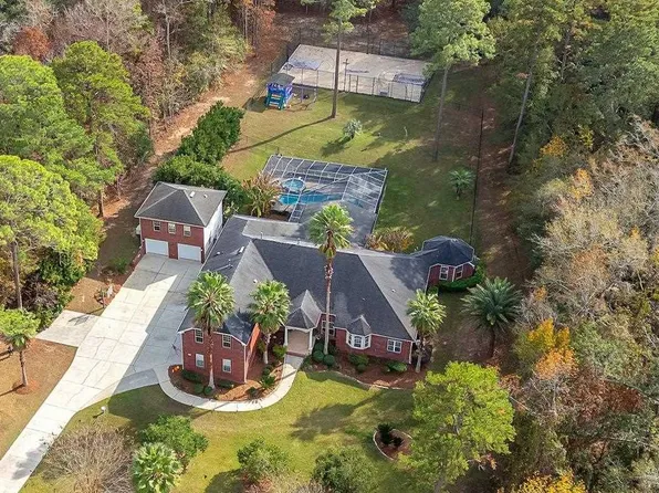 9519 Starhawk Dr, Tallahassee, FL 32309