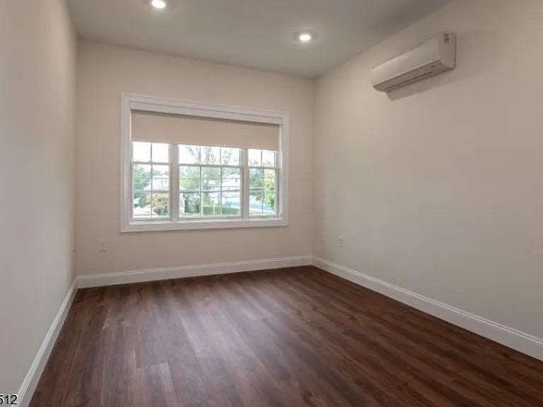 Park & Broad- New Development, 2 Beds/2 Baths, Parking and Storage — Photo 10