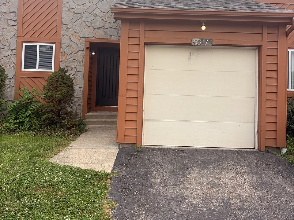 3317 Kristin Ct