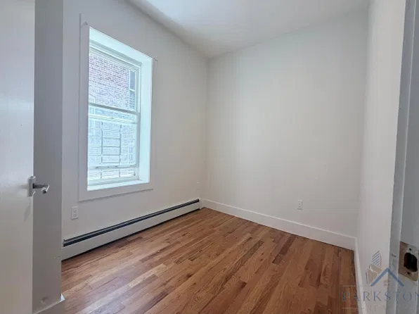 166 Clinton Ave #10E, Jersey City, NJ 07304