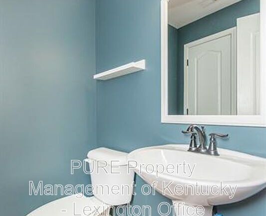 5th image of 228 Old Woolen Mill Ln