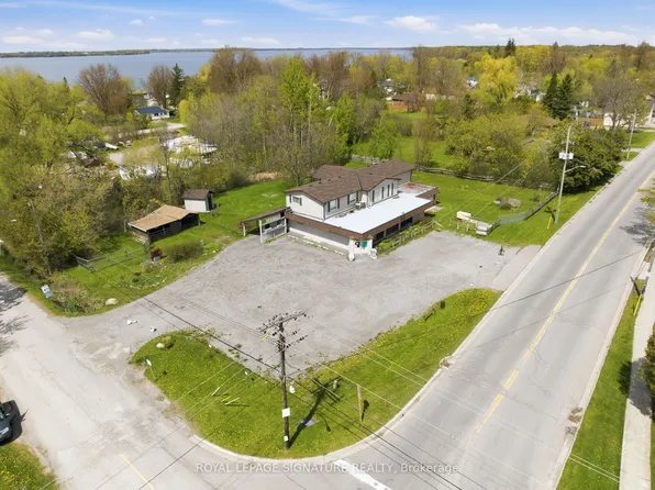 5 Pier St, Scugog, ON L0B 1E0