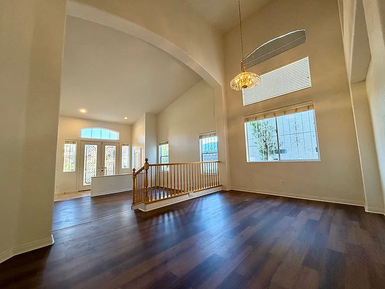 2736 Carolina Blue Ave — Photo 5