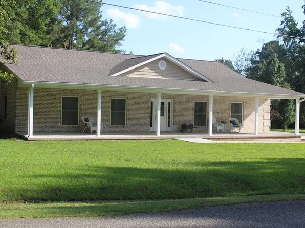 928 Morningside Dr, Huntingdon, TN 38344