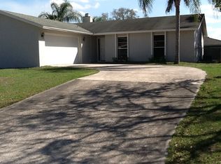 922 McIntosh Cir, Brandon, FL 33510