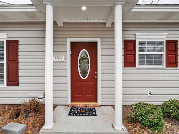 474 Moss Creek Ln, Brunswick, GA 31520