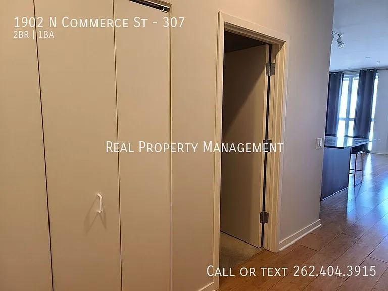 1902 N Commerce St #307 — Photo 18