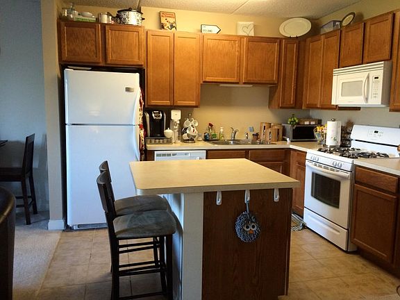 Kitchen with Island