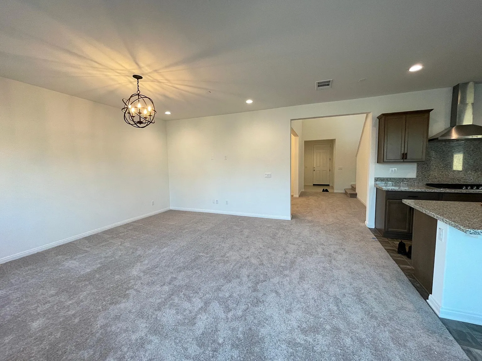 29661 Tulipwood St — Photo 4
