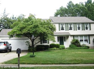 2 Lochmoor Ct, Lutherville Timonium, MD 21093