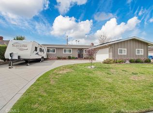 9415 Ruffner Ave, North Hills, CA 91343