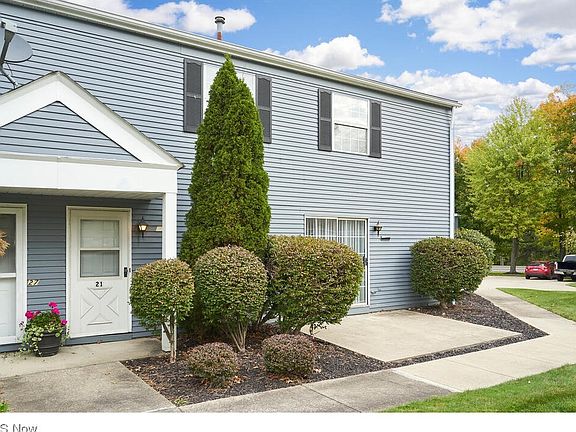 2nd image of 21 Firebush Ln