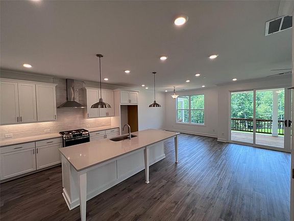 Oversized Kitchen Island