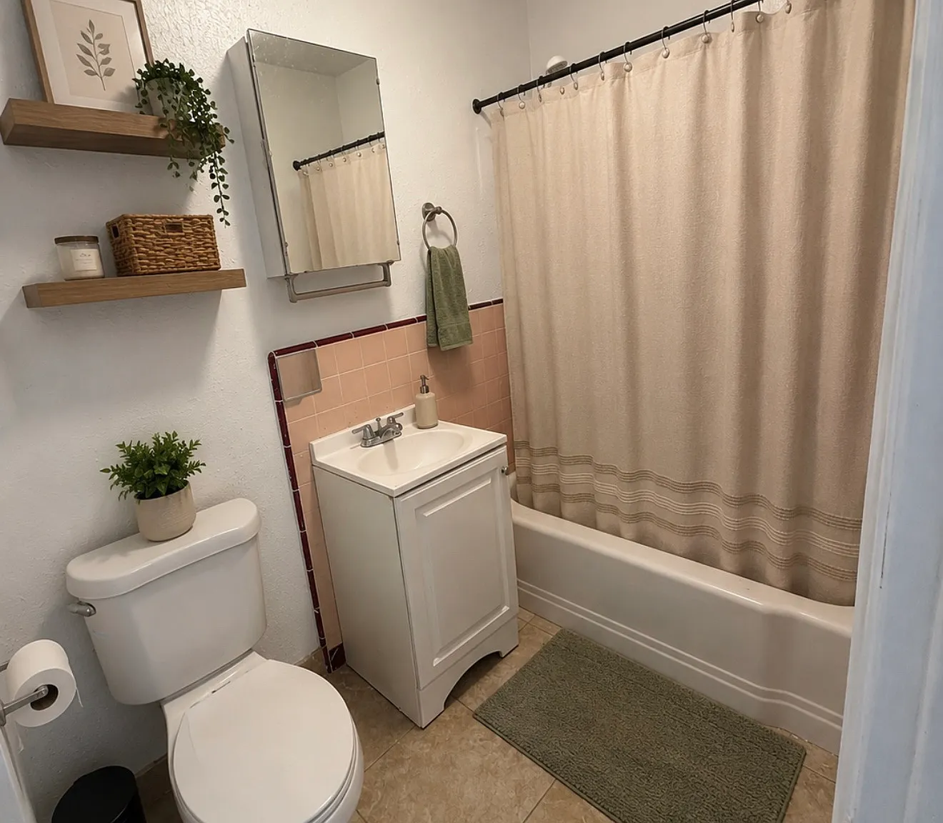 Studio, 650 sqft, $800 — Photo 4