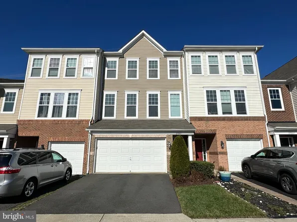 25065 Green Mountain Ter, Aldie, VA 20105