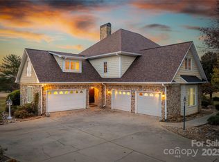 10 Meandering Way, Granite Falls, NC 28630