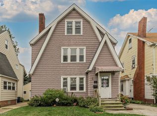 17916 Hillgrove Rd, Cleveland, OH 44119