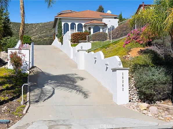 16262 Oak Springs Dr, Ramona, CA 92065
