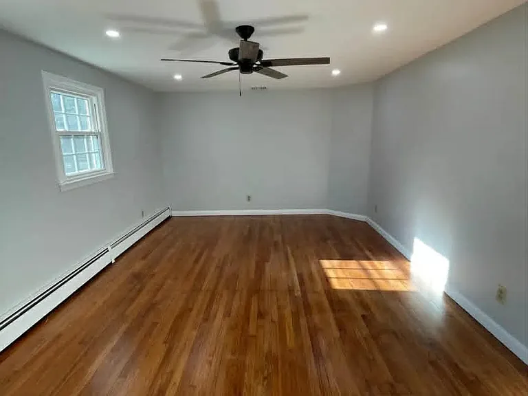 3 Victoria Dr — Photo 12