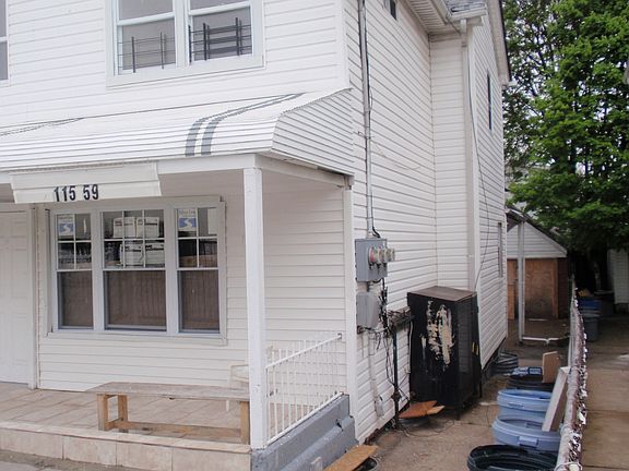 3rd image of 11559 157th St