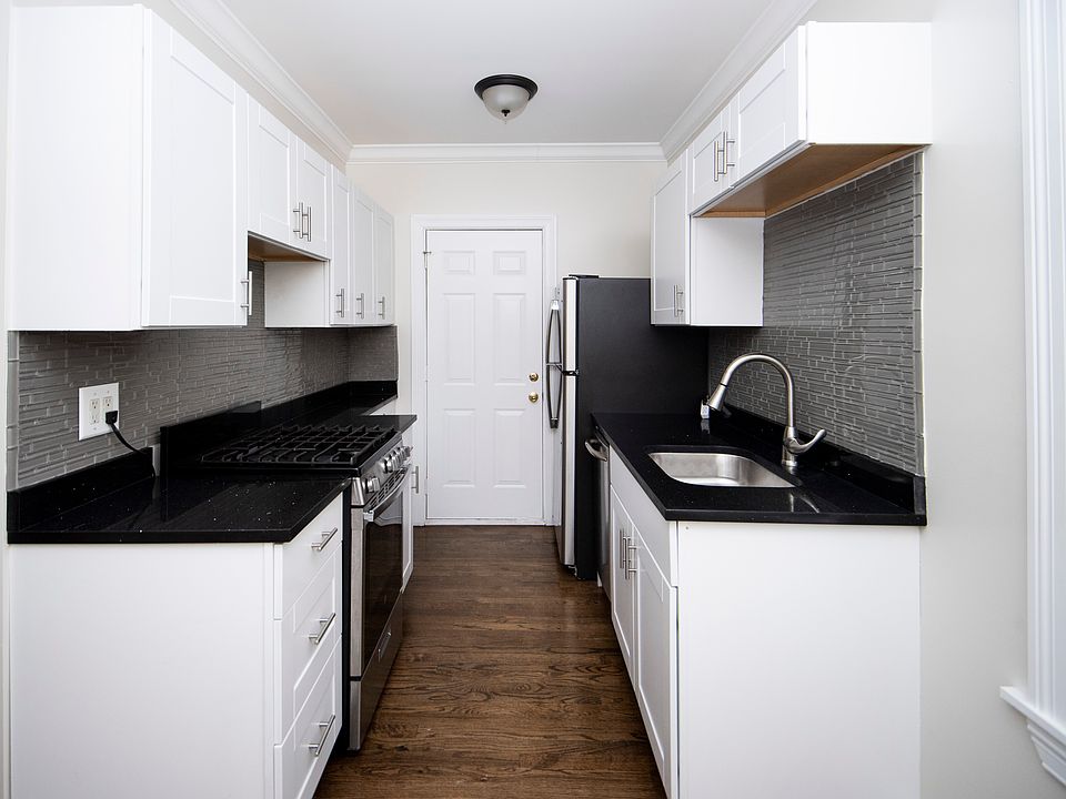 1st image of 3815-23 N Greenview Ave #23-E30
