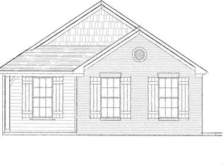 12 Grand Park Dr, Deatsville, AL 36022