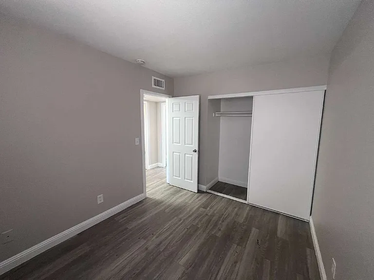 3101 E Carey Ave #4 — Photo 8