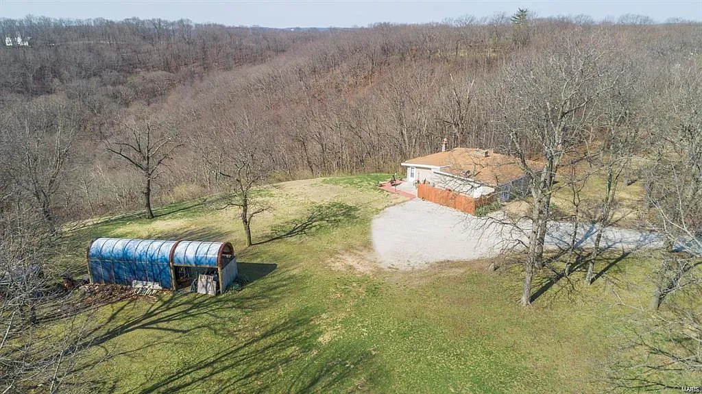 1443 Ridge Rd photo 1