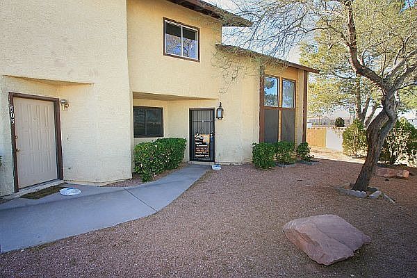 1st image of 501 Kristin Ln