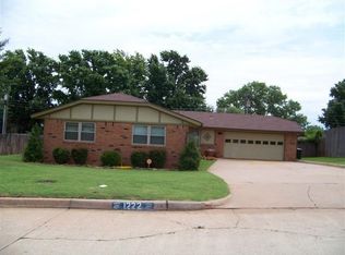 1222 N Kaiser Rd, Weatherford, OK 73096