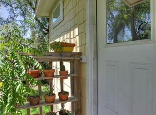 4611 Lyons Rd #B, Austin, TX 78702