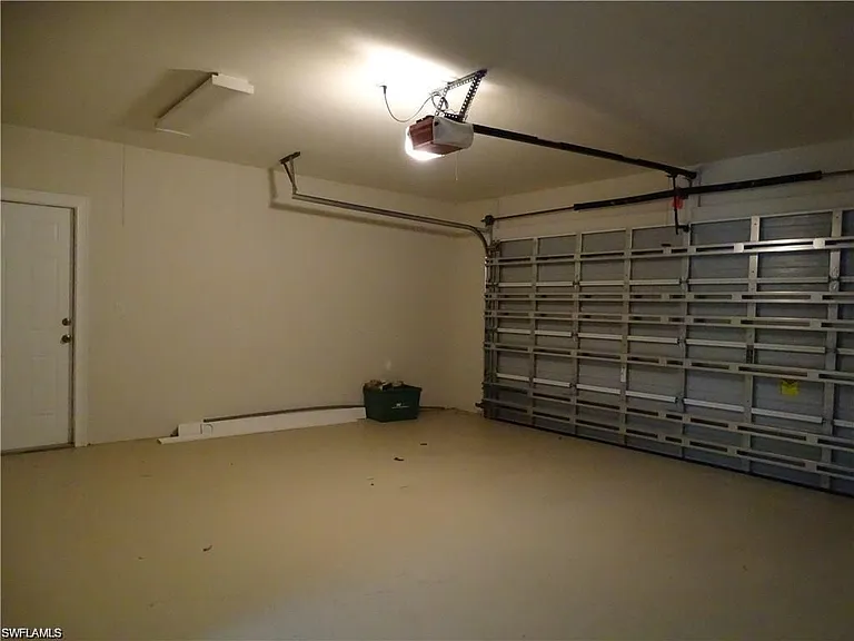 3043 Round Table Ct — Photo 10