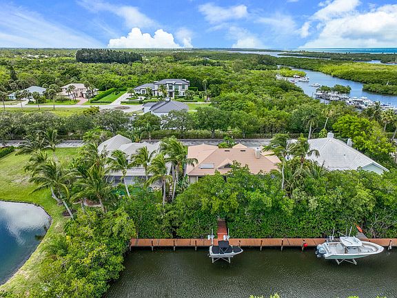 4th image of 8374 SE Lagoon Drive