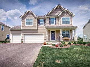 6012 Weeping Rock Dr, Lewis Center, OH 43035