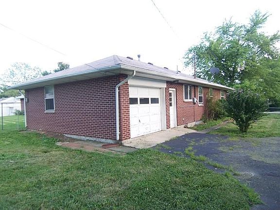 2nd image of 2311 Cadie Ave