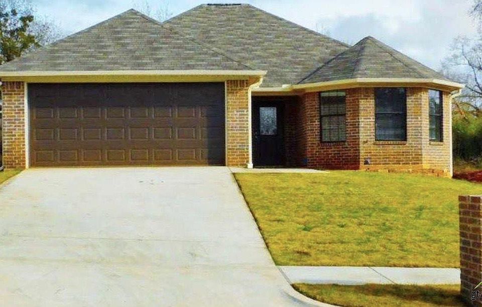 1st image of 426 Tara Ln