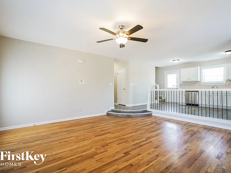 117 Enterprise Dr — Photo 5