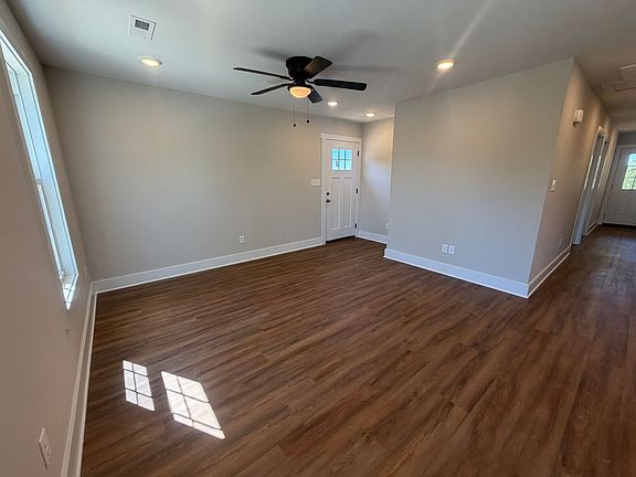 3rd image of 460 Highland Ave Unit B