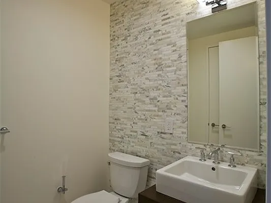 Rented by DSA Realty | media 62