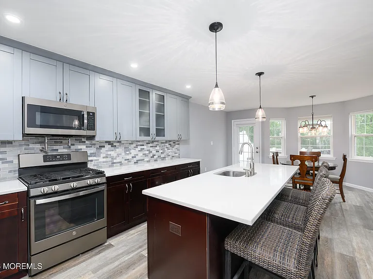 75 McKinley Dr — Photo 8