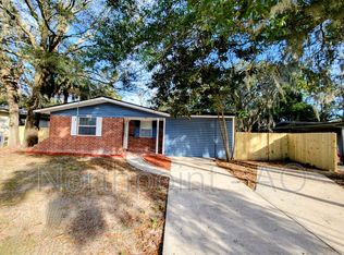 1747 Cesery Blvd, Jacksonville, FL 32211