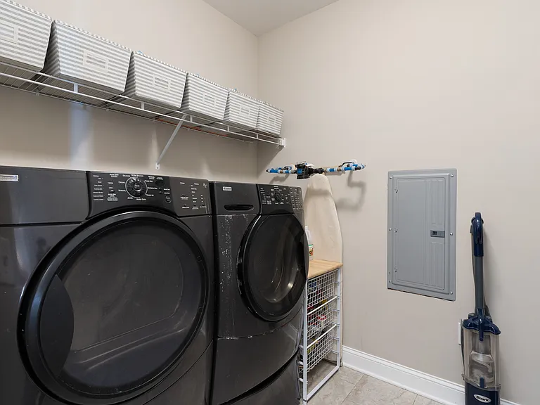 5317 Highpointe Lakes Dr #402 — Photo 16