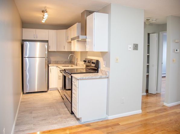 14 Murdock St #3-7