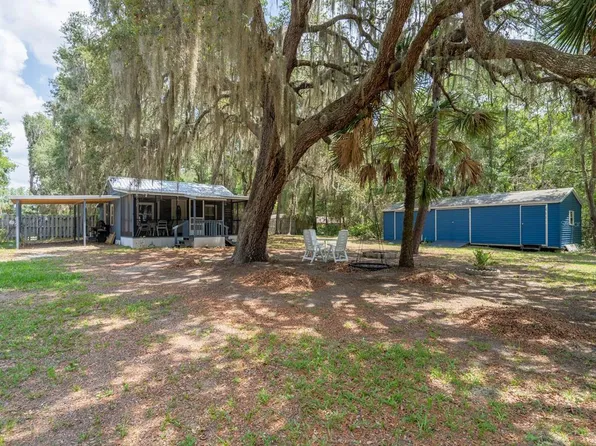 17649 NE 246th Pl, Fort Mc Coy, FL 32134