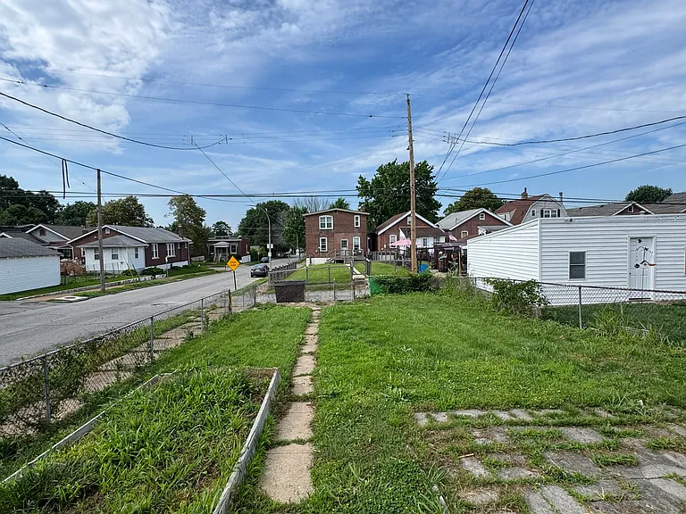 4400 Taft Ave — Photo 14