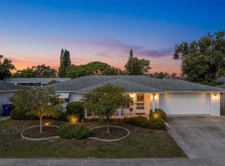 8909 Sterling Ln, Port Richey, FL 34668